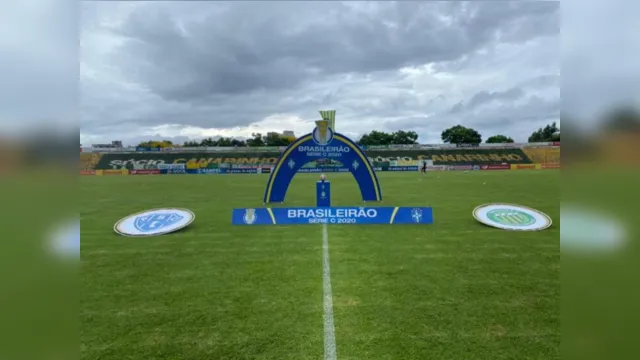 Imagem ilustrativa da notícia Paysandu termina na lanterna do grupo e continua na Série C após derrota; veja o gol!