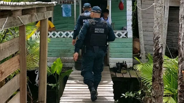 Imagem ilustrativa da notícia Ação policial garante segurança aos moradores de Limoeiro do Ajuru