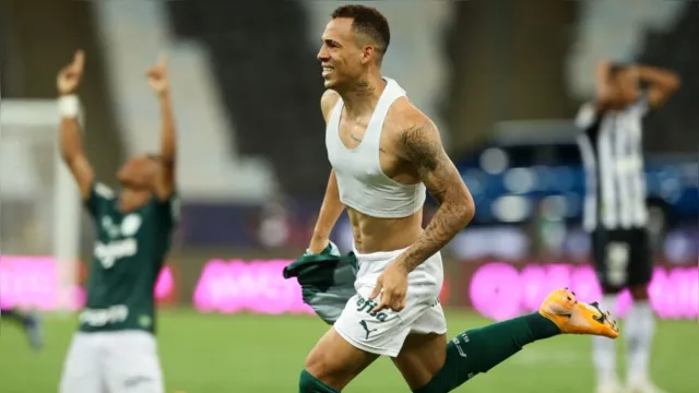 Imagem ilustrativa da notícia Palmeiras viaja para o Mundial e deixa herói da Libertadores de fora