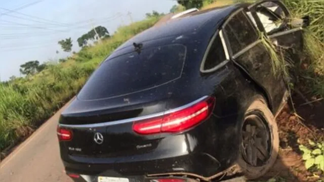 Imagem ilustrativa da notícia Condutor posta vídeo de Mercedes em alta velocidade e morre em acidente