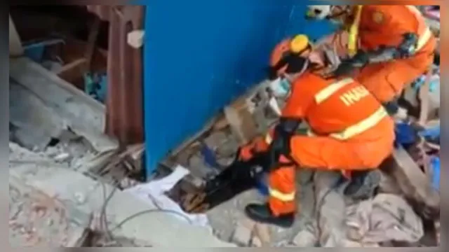 Imagem ilustrativa da notícia Terremoto deixa 42 mortos e milhares desabrigados na Indonésia