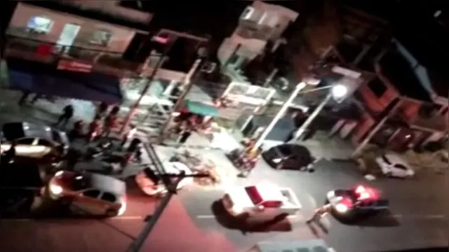 Imagem ilustrativa da notícia Vídeo: polícia fecha estabelecimentos na noite desta quinta (28) em Belém