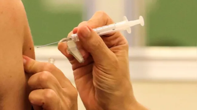 Imagem ilustrativa da notícia Imunidade pós-vacina pode demorar semanas, dizem
especialistas