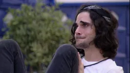 Ator saiu do quarto aos prantos