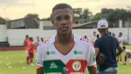 Alex tem 18 anos e marcou os gols que deram as duas primeiras vitórias para o Itupiranga.