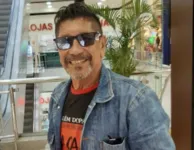 O cantor começou a fazer sucesso nos anos 80.