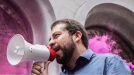 Guilherme Boulos, liderança do MTST, terá que comparecer à Superintendência da PF em São Paulo no dia 29