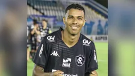 Dioguinho comemora a artilharia no Leão