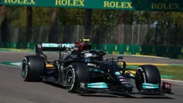 Valtteri Bottas liderou os últimos dois treinos