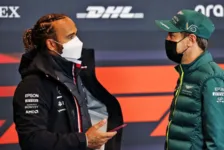 Lewis Hamilton, da Mercedes, e Sebastian Vettel, da Aston Martin, no GP da Emilia-Romagna 