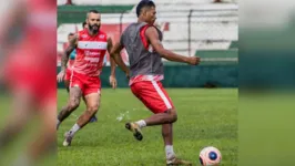 Jogadores da Tuna fizeram o último treino na segunda-feira (20) antes da viagem à Marabá