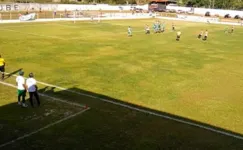 Estádio Mamazão. Partida entre Carajás e Tuna
