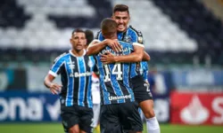 Imagem ilustrativa da notícia Grêmio faz 6 a 1 e praticamente sela vaga na sequência da Libertadores