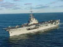 Imagem ilustrativa da notícia Marinha vende porta-aviões a preço de carro para virar sucata