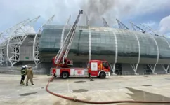 Em janeiro, uma cabine pegou fogo no estádio. Menos de 3 meses depois, o Castelão sofreu outro incêndio.