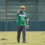Técnico Robson Melo prepara a equipe cruzmaltina para mais uma partida no Parazão.
