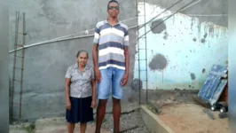 Imagem ilustrativa da notícia Doença misteriosa faz jovem brasileiro ter 2,18 metros 