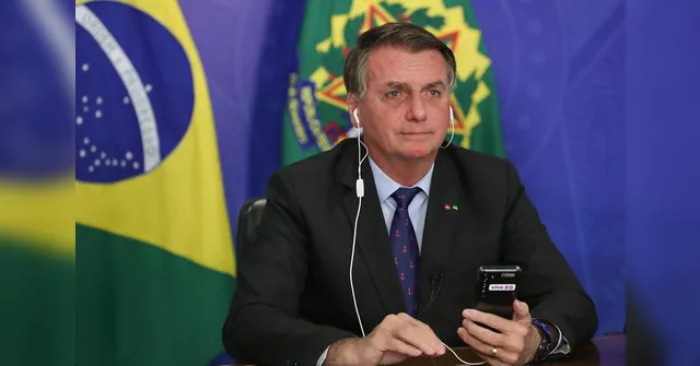 Imagem ilustrativa da notícia Bolsonaro cobra impeachment de ministros do STF; ouça!