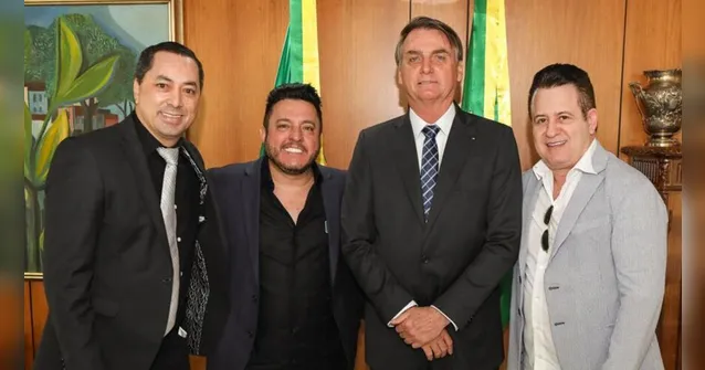 Imagem ilustrativa da notícia Empresário que reuniu sertanejos e Bolsonaro está intubado