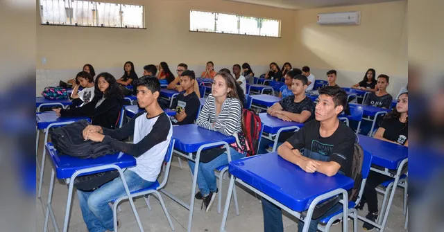 Imagem ilustrativa da notícia Decisão judicial suspende aulas da rede particular na RMB