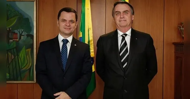 Imagem ilustrativa da notícia Bolsonaro dá aval para troca no comando da Polícia Federal