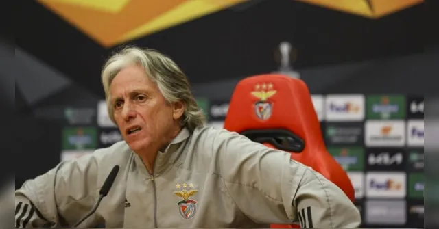 Imagem ilustrativa da notícia Vai voltar? Técnico Jorge Jesus vai sair do Benfica