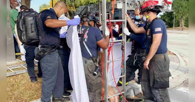 Imagem ilustrativa da notícia Mulher desaparecida é encontrada nua dentro de bueiro 