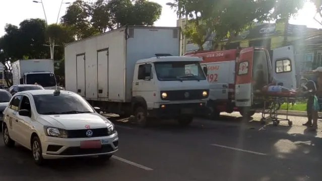 Imagem ilustrativa da notícia Acidente deixa dois feridos e trânsito lento em Belém 