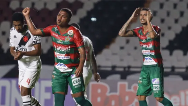 Imagem ilustrativa da notícia Ex-Remo marca e coloca azarão na liderança do Carioca. Veja os gols!