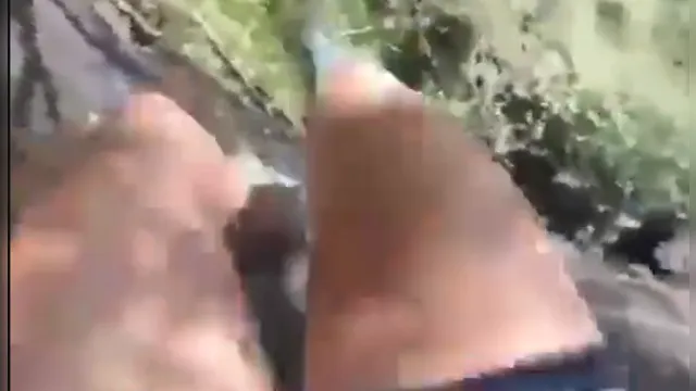 Imagem ilustrativa da notícia Desesperador: mulher cai de cachoeira e câmera flagra queda