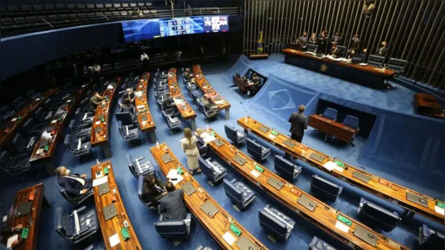 Imagem ilustrativa da notícia Senado aprova PEC Emergencial em primeiro turno