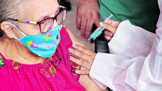 Imagem ilustrativa da notícia Belém retoma vacinação de idosos com mais de 60 anos
