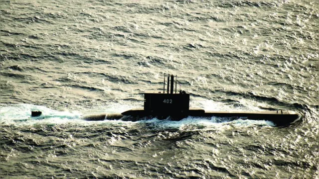Imagem ilustrativa da notícia Submarino indonésio só tem oxigênio para poucas horas