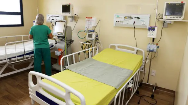 Imagem ilustrativa da notícia Estado
abre mais 50 leitos de Covid-19 no Hospital Abelardo Santos
