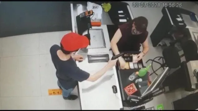 Imagem ilustrativa da notícia "Não roubarás?" Padre é preso por assaltar supermercados e farmácia