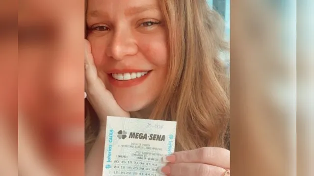Imagem ilustrativa da notícia Ex-BBB Paulinha Leite conta que ganhou na loteria pela 47ª vez