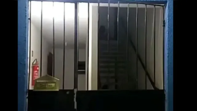 Imagem ilustrativa da notícia Guarda noturno registra assombração em prédio de Belém