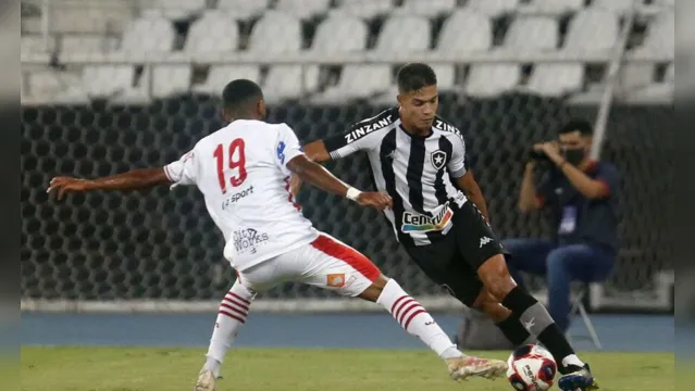 Imagem ilustrativa da notícia Botafogo e Bangu empatam sem gols pelo Campeonato Carioca