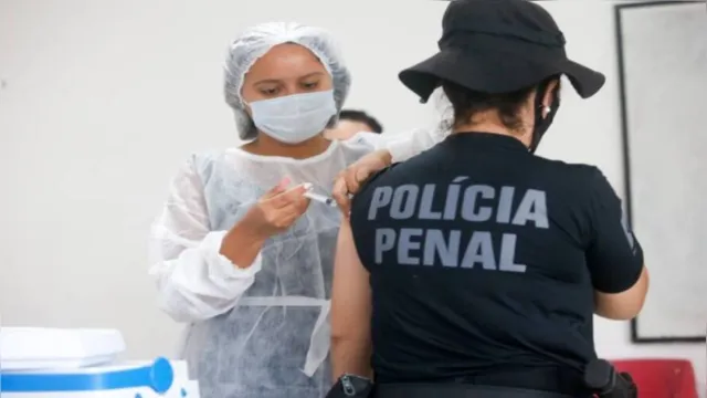 Imagem ilustrativa da notícia Vacinação de agentes de segurança pública segue no Pará