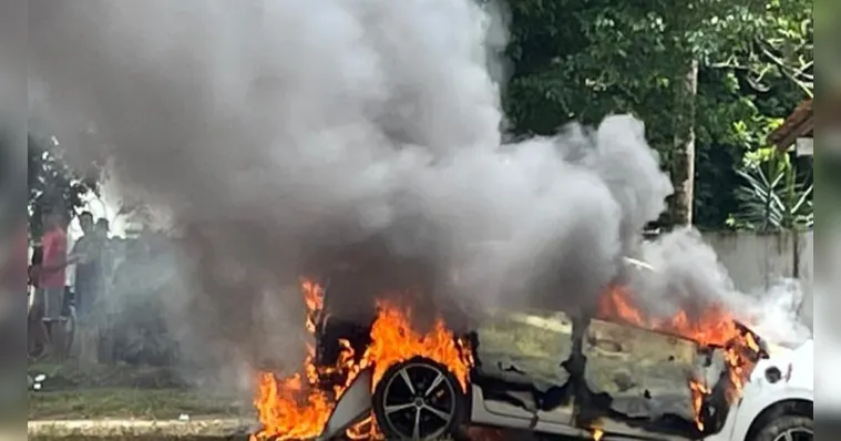 Imagem ilustrativa da notícia Motorista mata filho, fere pai e causa ira em moradores 