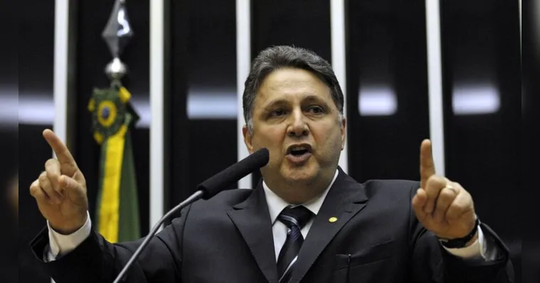 Imagem ilustrativa da notícia Garotinho tem pena aumentada e fica inelegível por oito anos