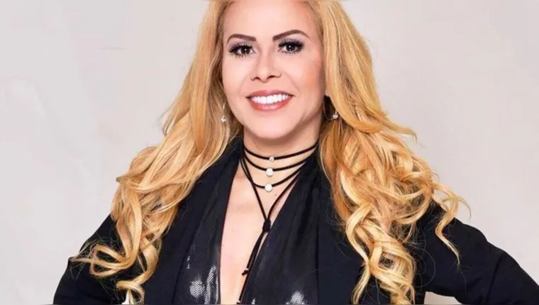 Imagem ilustrativa da notícia Joelma usa outras pessoas para negociar casas de luxo e dá calote