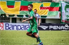 Com 3 gols no Parazão, meia Lukinha foi destaque na Tuna Luso Brasileira.