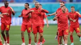 Belgas estreiam na Euro mesmo com um susto envolvendo um de seus adversários