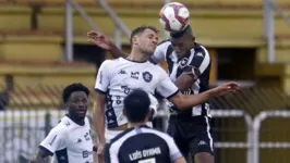 Leão perde para Botafogo e desce 5 posições na tabela.