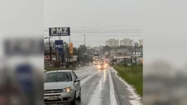 Imagem ilustrativa da notícia Rio Uriboca transborda e BR-316 congestiona. Veja o vídeo!