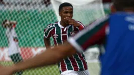 Com boa atuação de Kayky, que fez um gol e deu uma assistência, o Fluminense venceu a Portuguesa por 3 a 1 no Maracanã, neste domingo (9)
