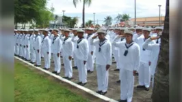 Enquanto estiver no curso, o aluno é considerado Grumete e após a sua formatura torna-se Marinheiro com formação técnica dentro da Marinha