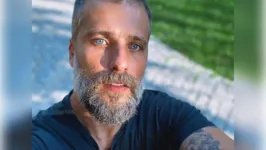 Bruno Gagliasso mandou um "Fora Bolsonaro" em suas redes sociais
