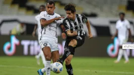 Romércio marcou um golaço na partida contra o Galo.